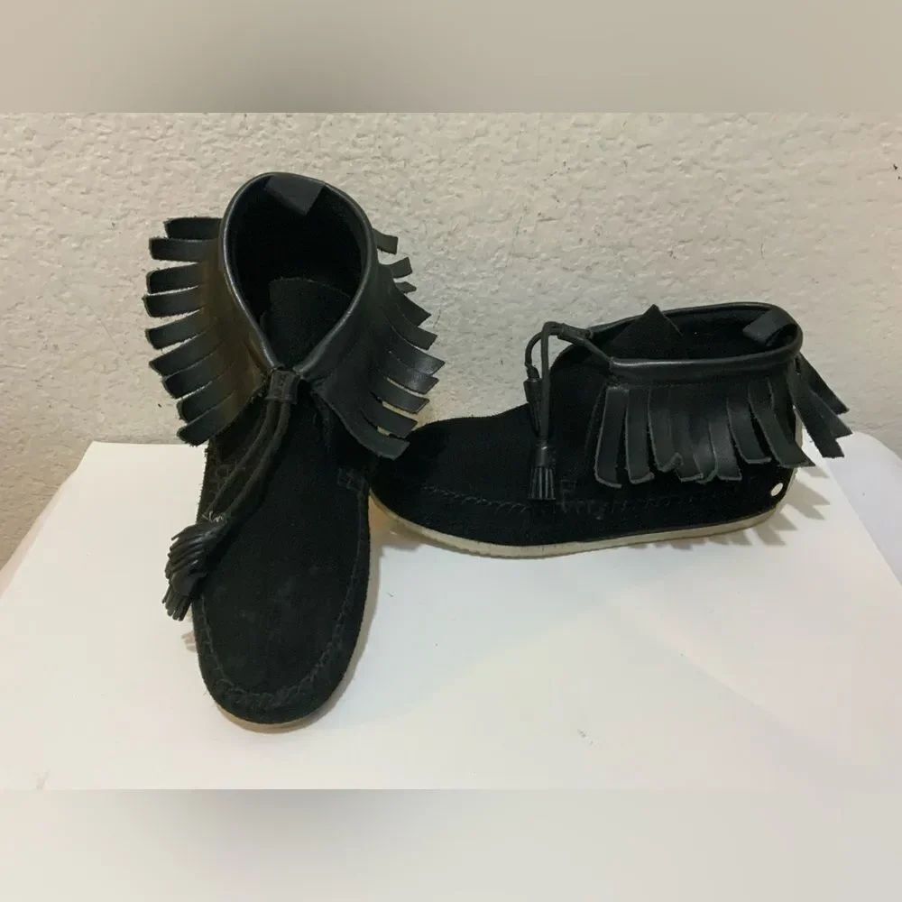 Rag & Bone Ghita black fringe moccasin (US 7/37)